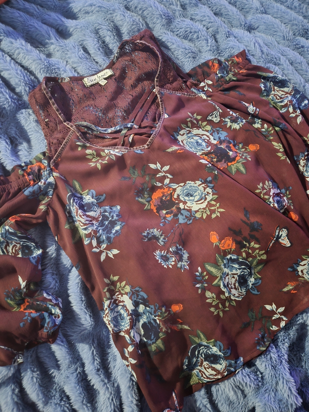 Women’s Floral Cold-Shoulder Top in Burgundy by Love Tree